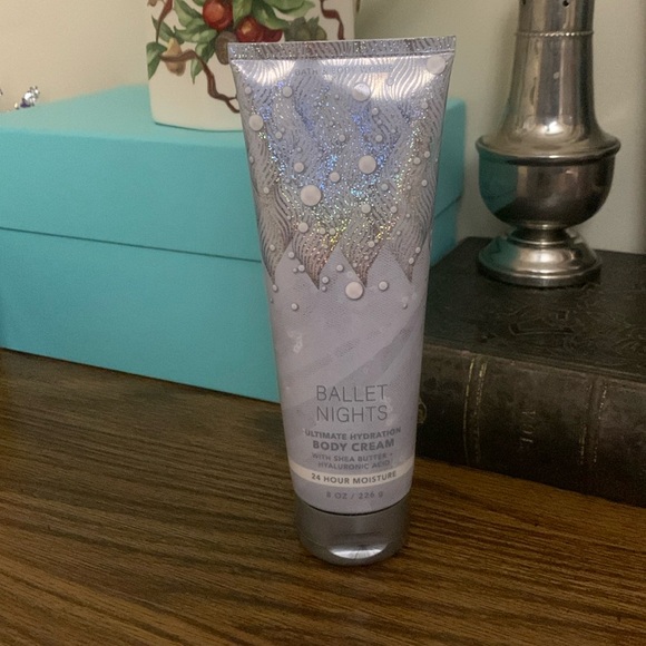 Bath & Body Works Other - BATH & BODY WORKS BALLET NIGHTS ULTIMATE HYDRATION BODY lotion CREAM 8 OZ. 22